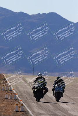 media/Feb-06-2025-Racers Edge (Thu) [[c17ed6f7b1]]/2-B Group/Session 4 End (Turn 10 Backside)/